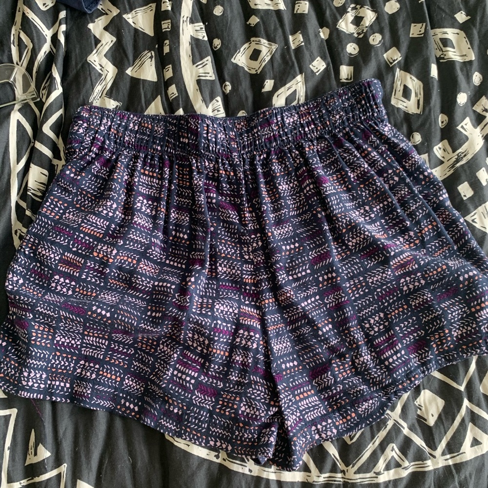 Multicoloured Target Shorts!!! - Picture 4 of 4